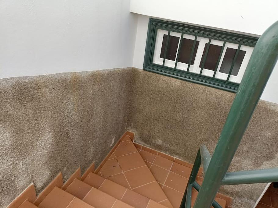 Habitacion En Un Bajo 2 Camas Individual Casa Compartida Abades  エクステリア 写真